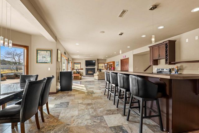 2345 Silveridge DRIVE, Manitowoc, WI 54220