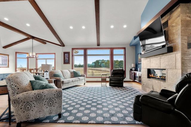 2345 Silveridge DRIVE, Manitowoc, WI 54220