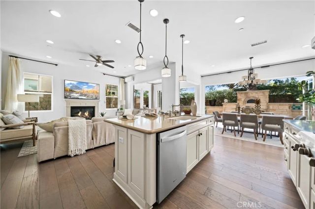52 Cummings, Irvine, CA 92620