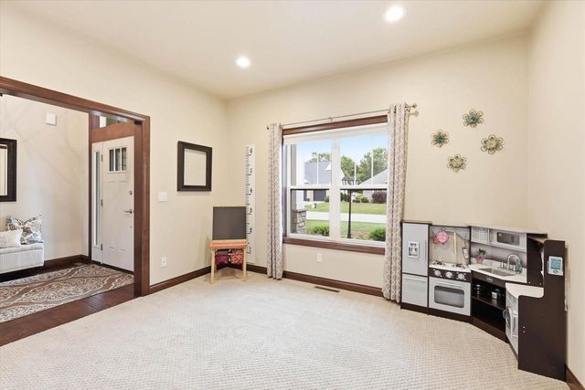 2259 MAHOGANY TRAIL, De Pere, WI 54115