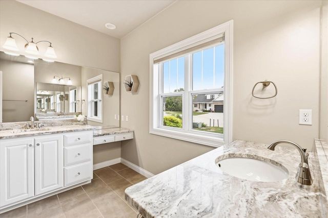2259 MAHOGANY TRAIL, De Pere, WI 54115