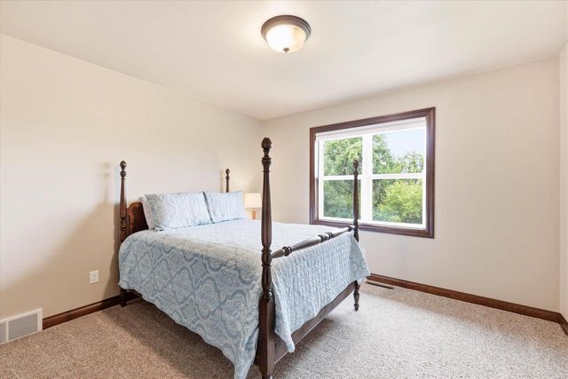 2259 MAHOGANY TRAIL, De Pere, WI 54115
