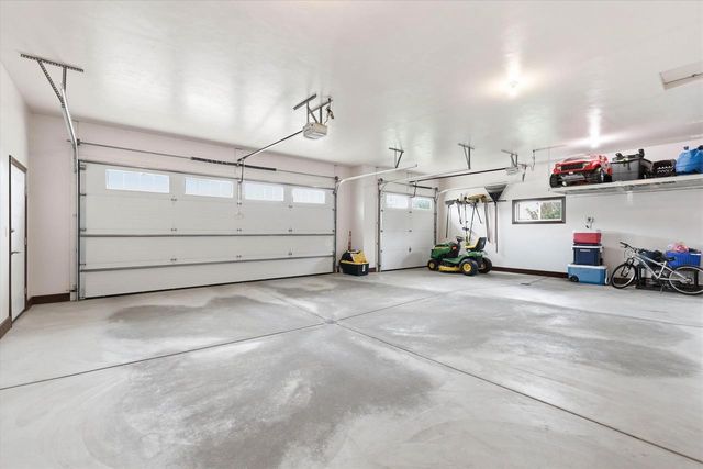 2259 MAHOGANY TRAIL, De Pere, WI 54115