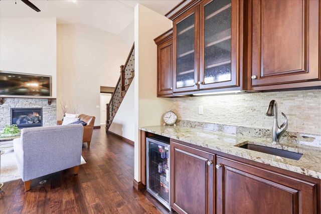 2259 MAHOGANY TRAIL, De Pere, WI 54115