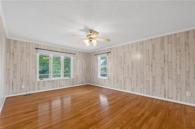 6513 SE Ryan Road, Blue Springs, MO 64014