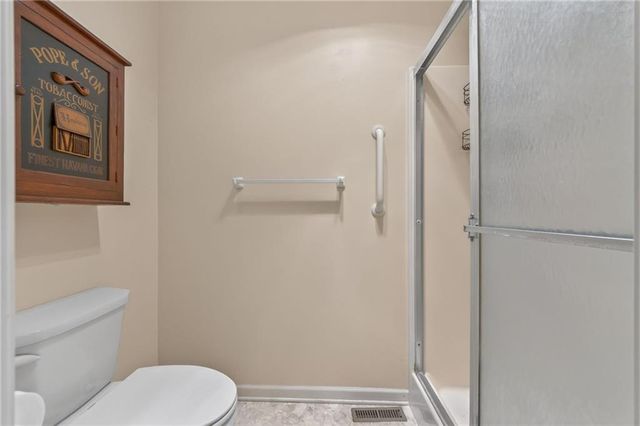 6513 SE Ryan Road, Blue Springs, MO 64014