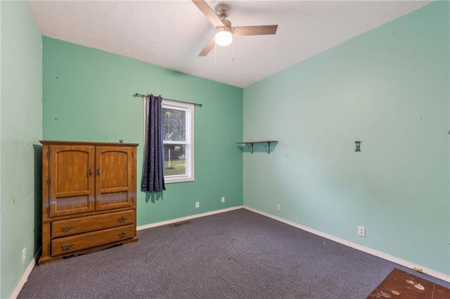 6513 SE Ryan Road, Blue Springs, MO 64014