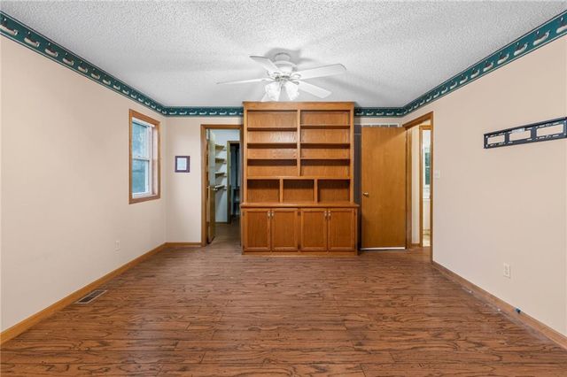 6513 SE Ryan Road, Blue Springs, MO 64014