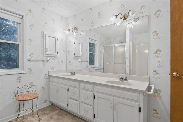 6513 SE Ryan Road, Blue Springs, MO 64014