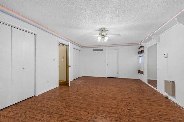 6513 SE Ryan Road, Blue Springs, MO 64014