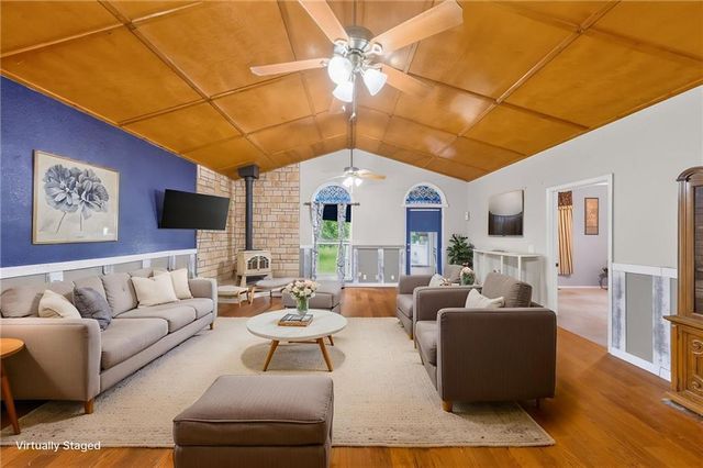 6513 SE Ryan Road, Blue Springs, MO 64014