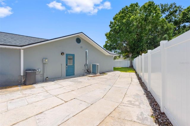 1950 ARVIS CIRCLE W, Clearwater, FL 33764