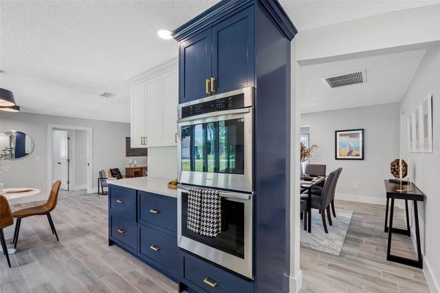 1950 ARVIS CIRCLE W, Clearwater, FL 33764