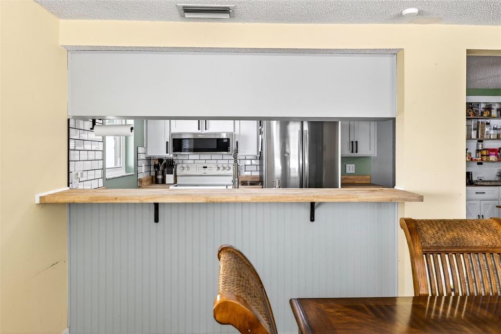 Image 22 of property listing at 7325 NEVA LANE, Port Richey, FL 34668