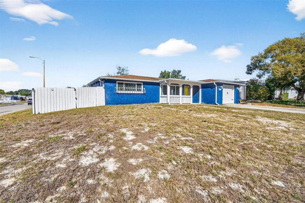 Image 32 of property listing at 7325 NEVA LANE, Port Richey, FL 34668