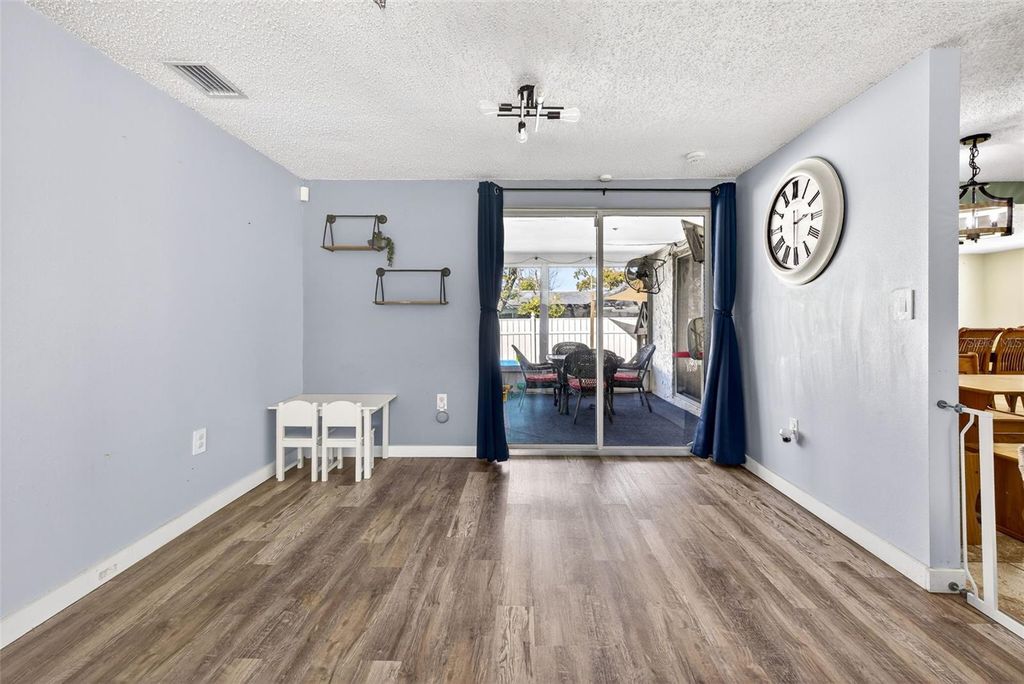 Image 7 of property listing at 7325 NEVA LANE, Port Richey, FL 34668