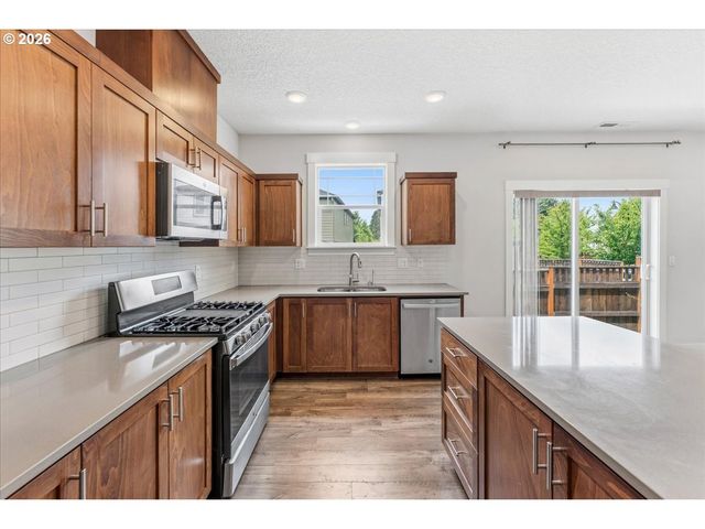 15254 Nw COSMOS St, Portland, OR 97229
