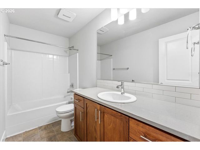 15254 Nw COSMOS St, Portland, OR 97229