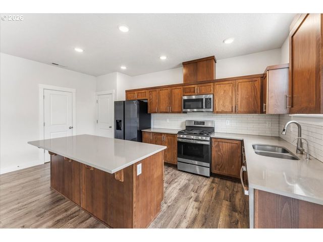 15254 Nw COSMOS St, Portland, OR 97229