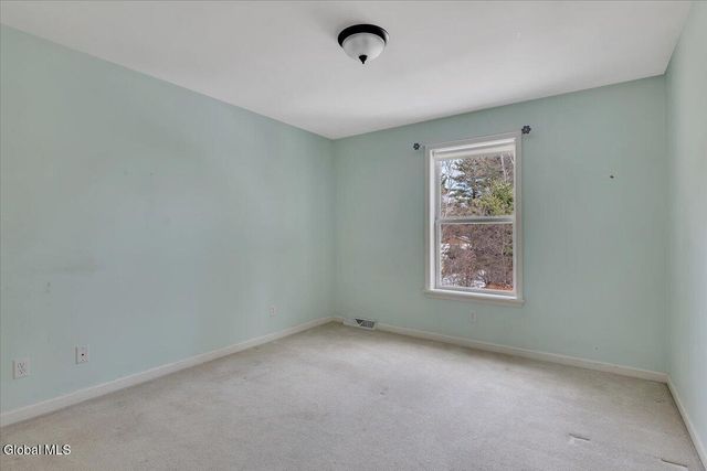 5 Wyndham Way, Milton, NY 12020