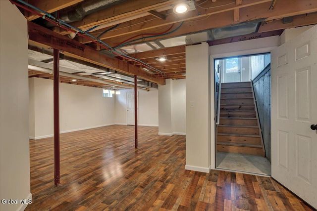 5 Wyndham Way, Milton, NY 12020