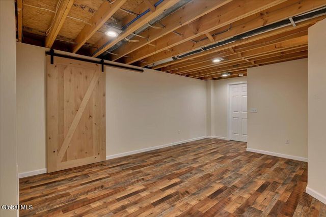 5 Wyndham Way, Milton, NY 12020