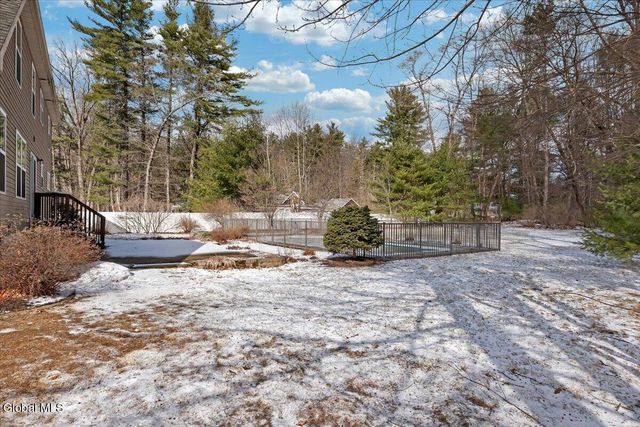 5 Wyndham Way, Milton, NY 12020