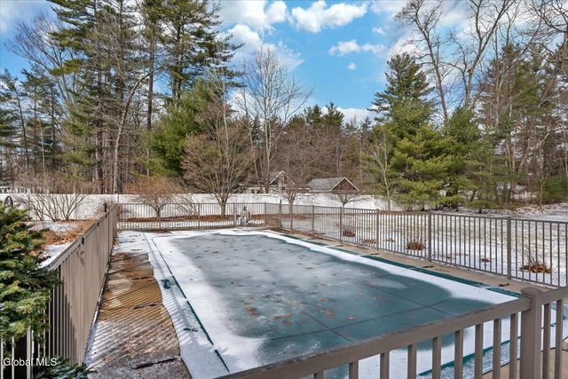 5 Wyndham Way, Milton, NY 12020