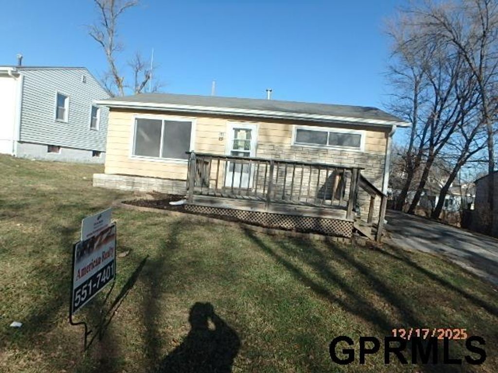 1616 Valley Street, Plattsmouth, NE 68048