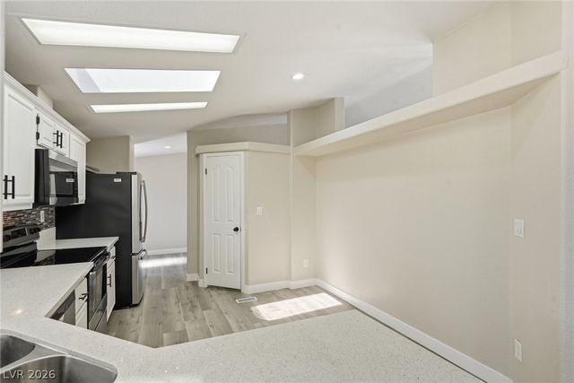 5670 Deanna Street, Pahrump, NV 89048