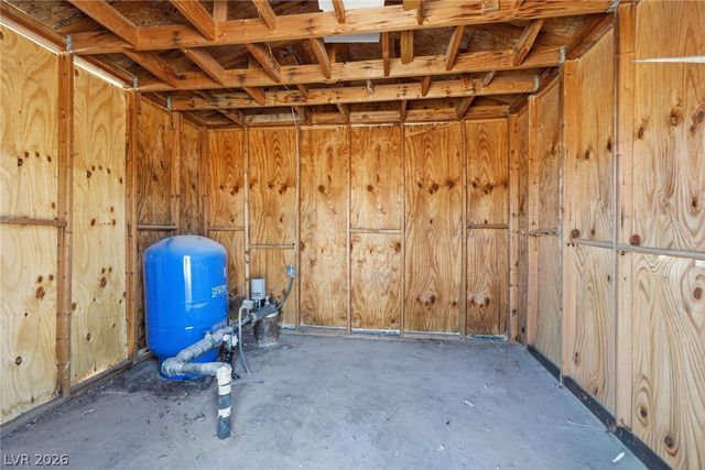 5670 Deanna Street, Pahrump, NV 89048