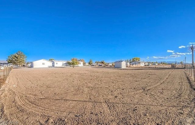 5670 Deanna Street, Pahrump, NV 89048