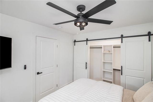 220 Birch Street, Hapeville, GA 30354