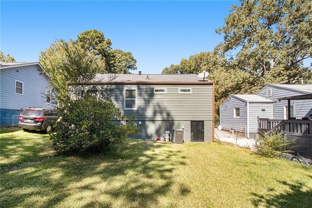 220 Birch Street, Hapeville, GA 30354