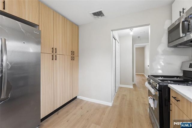 478 Riverside Terrace, Rutherford, NJ 07070