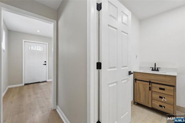 478 Riverside Terrace, Rutherford, NJ 07070