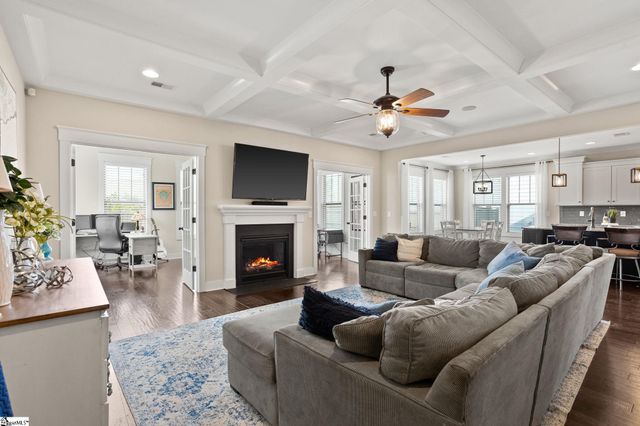 121 Mares Head Place, Taylors, SC 29687