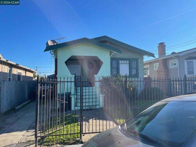 1332 1332 103Rd Ave, Oakland, CA 94603
