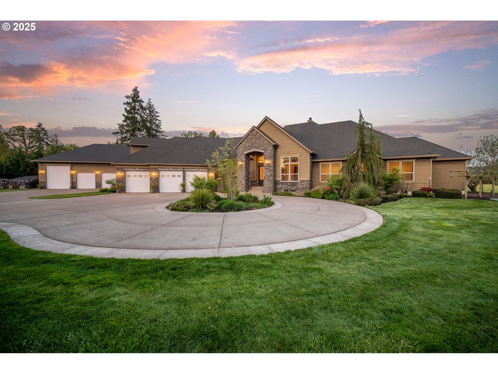 26740 S FISH Rd, Mulino, OR 97042