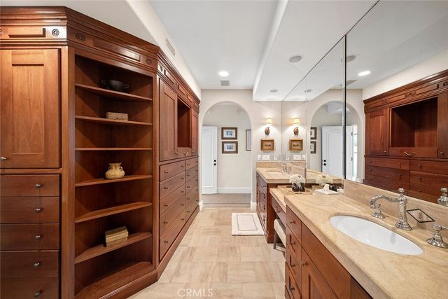 839 Emerald Bay, Laguna Beach, CA 92651