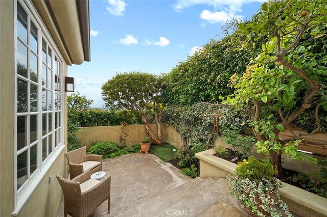 839 Emerald Bay, Laguna Beach, CA 92651