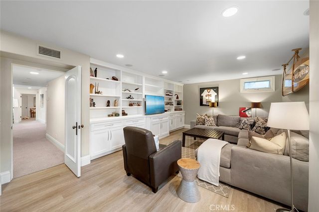 839 Emerald Bay, Laguna Beach, CA 92651