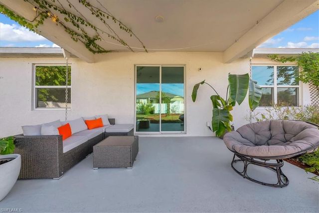 4144 SW 9th PL, Cape Coral, FL 33914