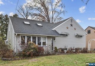 29 Lennon Place, Clifton, NJ 07013