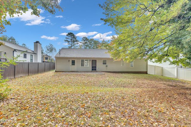 116 Cabrita Court, Holly Springs, NC 27540