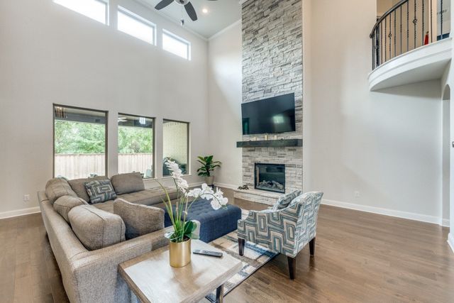 801 Toby Trail, Mansfield, TX 76063