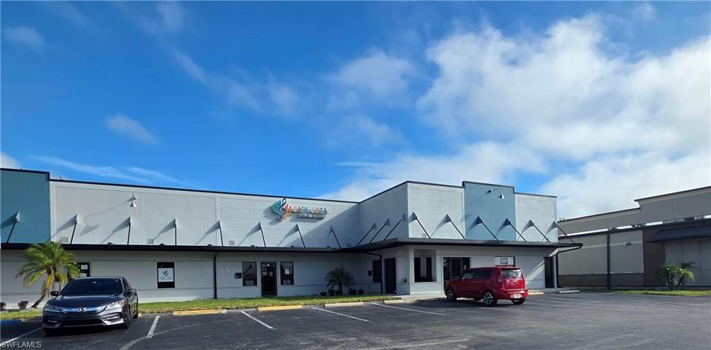 643 Cape Coral PKWY E, CAPE CORAL, FL 33904 — exterior