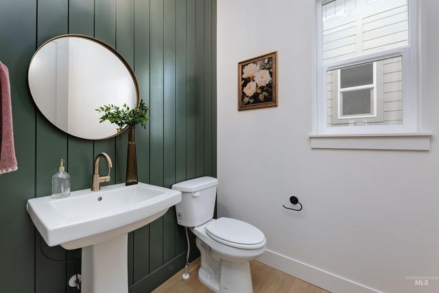 13926 E Ermine Ave, Boise, ID 83714