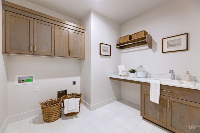 13926 E Ermine Ave, Boise, ID 83714