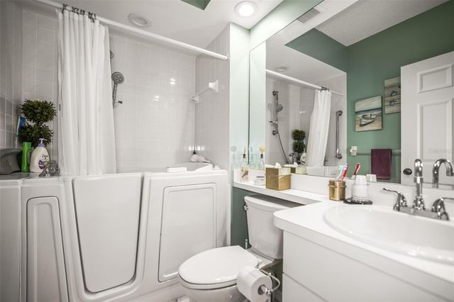 6399 SHORELINE DRIVE 4305, St Petersburg, FL 33708